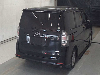 TOYOTA VOXY 2008