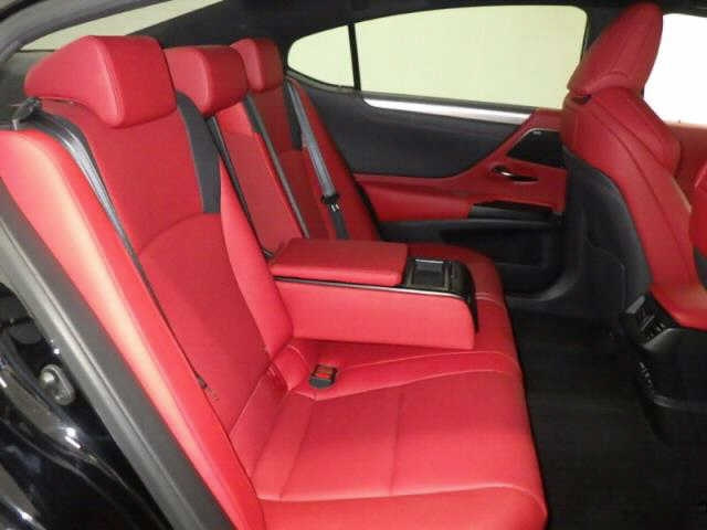 LEXUS ES 2018