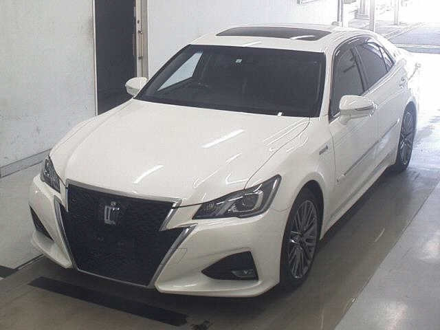 TOYOTA CROWN 2017