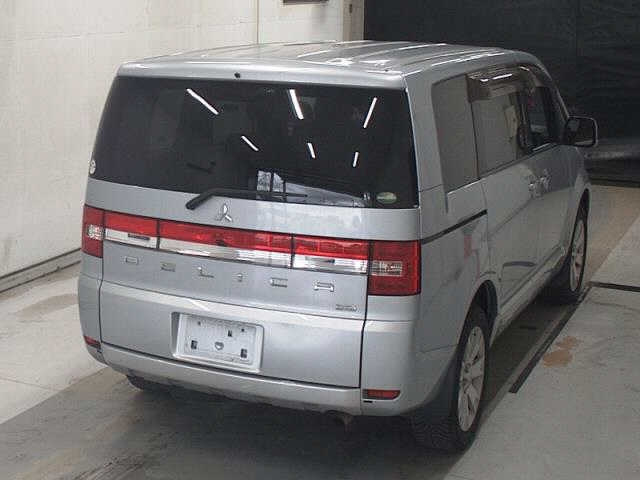 MITSUBISHI DELICA D5 2016