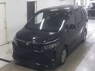 TOYOTA VOXY 2014