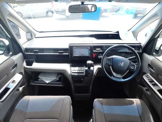 HONDA STEP WAGON 2016