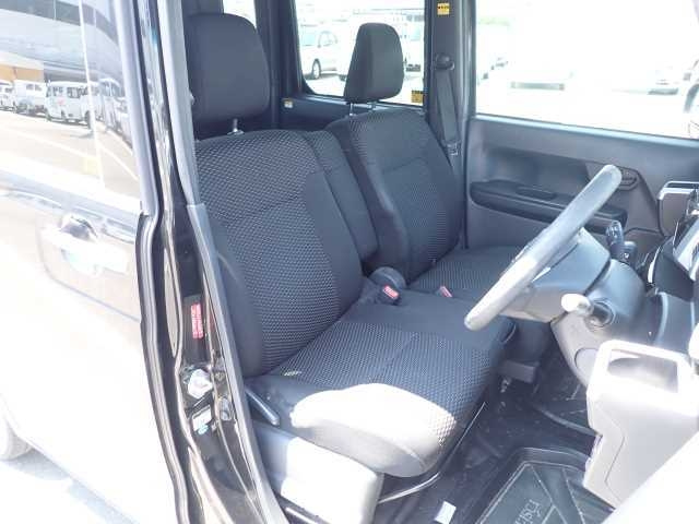 DAIHATSU WAKE 2016