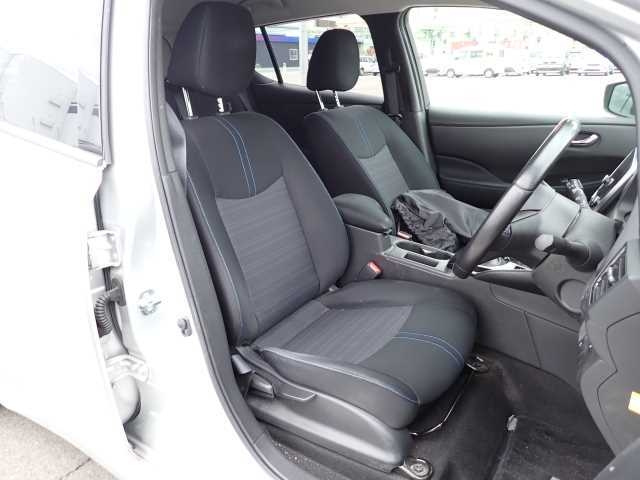 NISSAN LEAF 2020