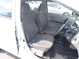 DAIHATSU MIRA E S 2014