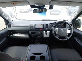 TOYOTA HIACE VAN 2019