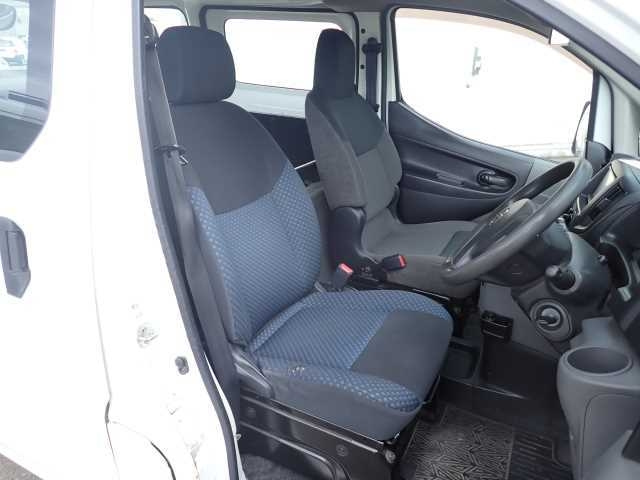 NISSAN NV200 2014