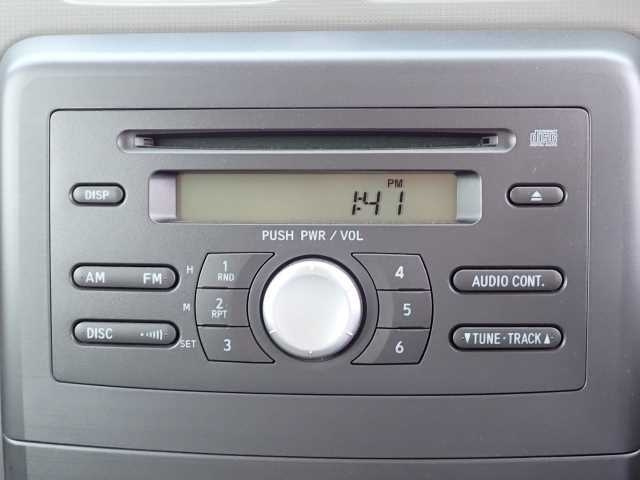 TOYOTA PIXIS SPACE 2012