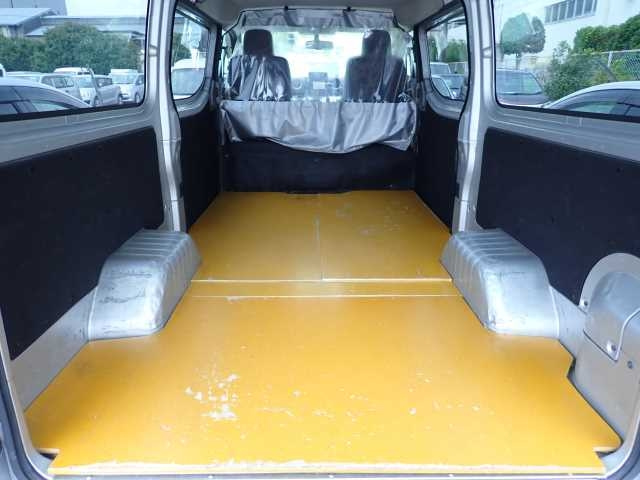 NISSAN CARAVAN VAN 2020