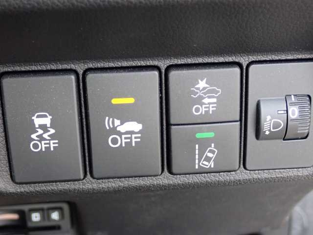 HONDA SHUTTLE 2019