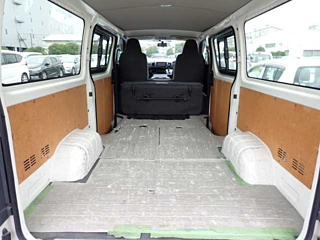 TOYOTA HIACE VAN 2014
