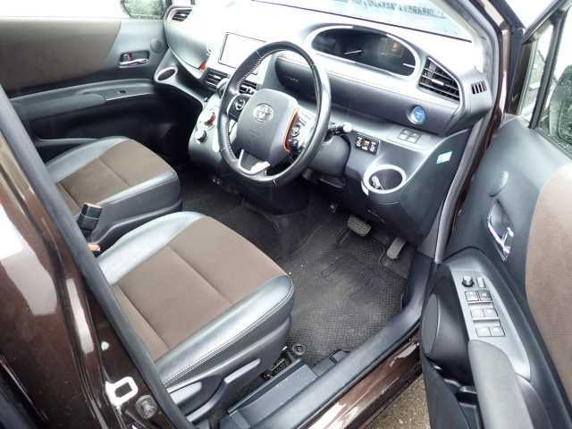 TOYOTA SIENTA 2019