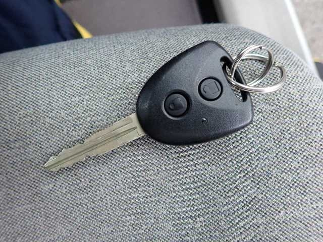 TOYOTA PASSO 2016