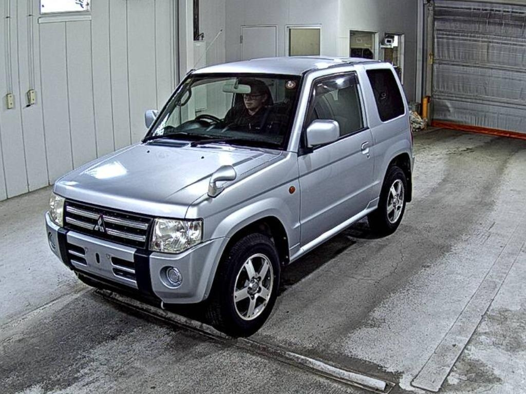 MITSUBISHI PAJERO MINI 2008