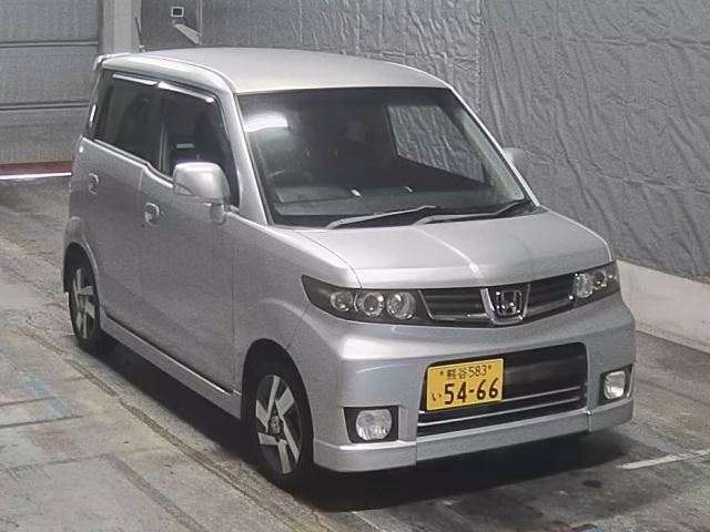HONDA ZEST 2010