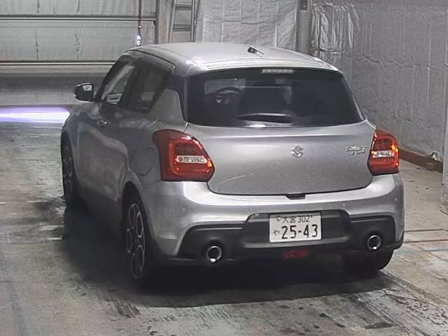 SUZUKI SWIFT 2022