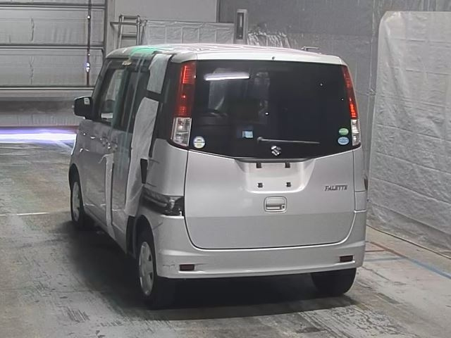 SUZUKI PALETTE 2012