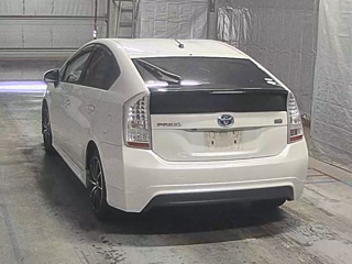 TOYOTA PRIUS 2010