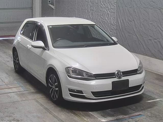 VOLKSWAGEN GOLF 2017