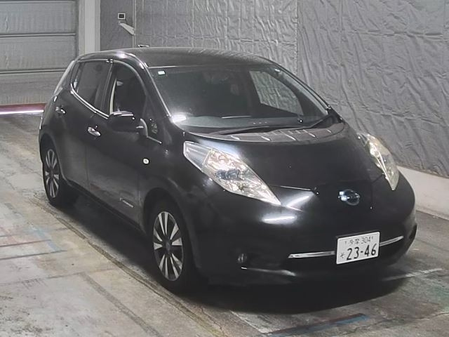 NISSAN LEAF 2014