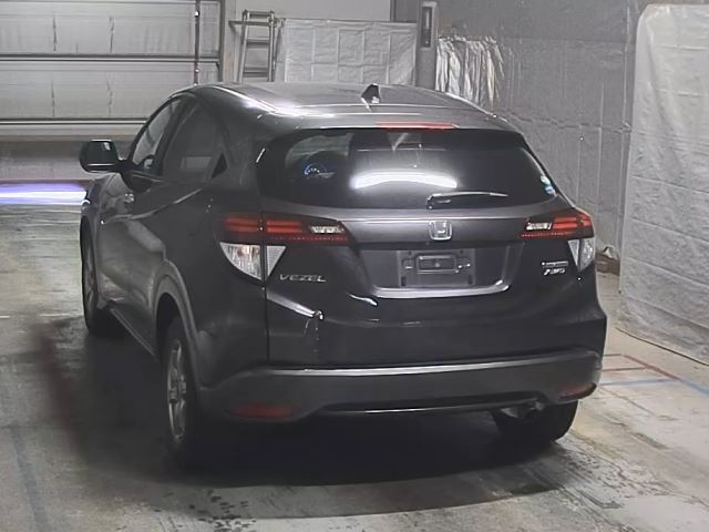 HONDA VEZEL 2015