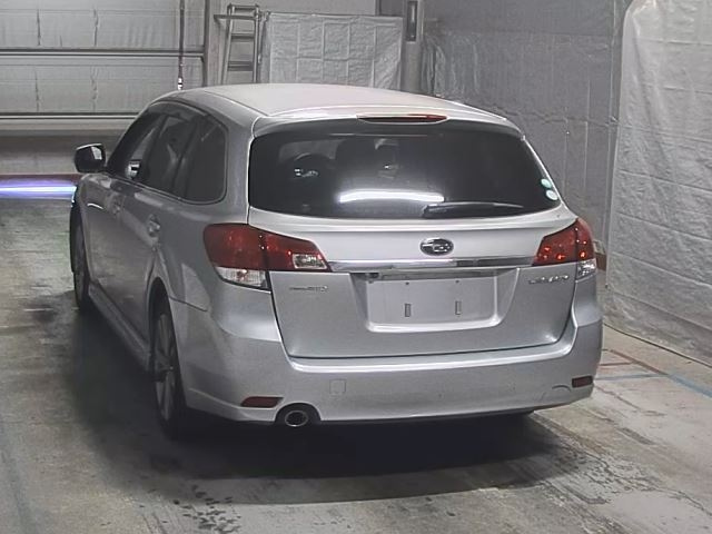 SUBARU LEGACY 2013