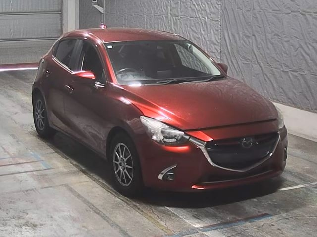 MAZDA DEMIO 2018