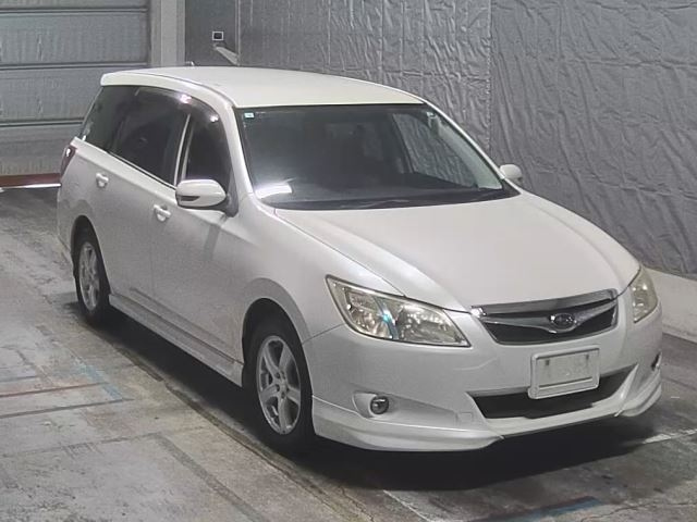 SUBARU EXIGA 2010