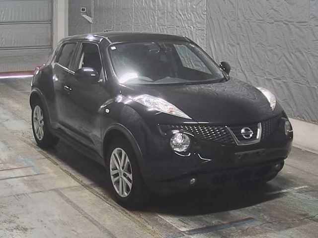 NISSAN JUKE 2010