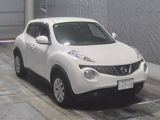 NISSAN JUKE 2013