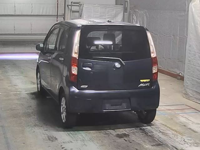 DAIHATSU MOVE 2011