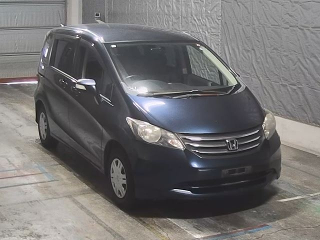 HONDA FREED 2008