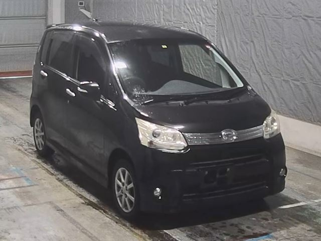 DAIHATSU MOVE 2012