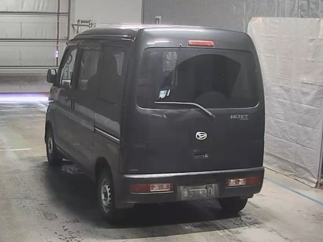 DAIHATSU HIJET VAN 2014