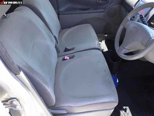 DAIHATSU TANTO 2009