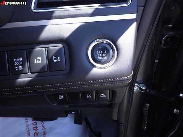 MITSUBISHI DELICA D5 2020