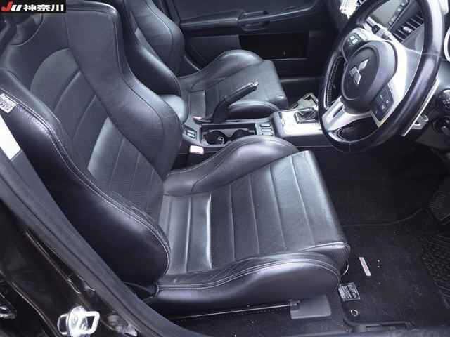 MITSUBISHI LANCER 2011