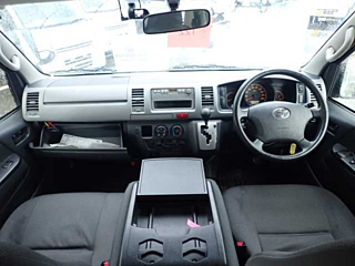 TOYOTA HIACE VAN 2012