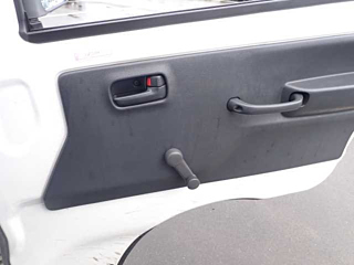 NISSAN CLIPPER TRUCK 2016