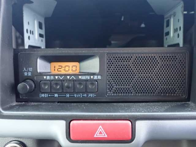 MITSUBISHI MINICAB VAN 2017