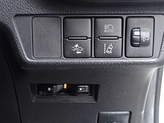 TOYOTA COROLLA AXIO 2016