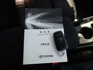 TOYOTA PRIUS 2020