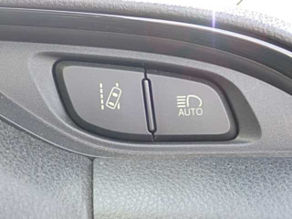 TOYOTA VITZ 2017