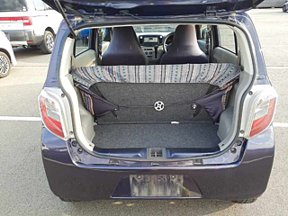 DAIHATSU MIRA E S 2012