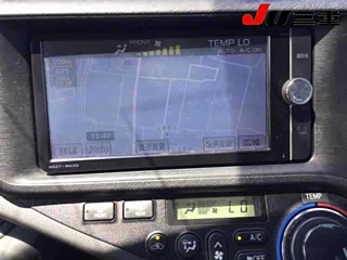 TOYOTA AQUA 2013