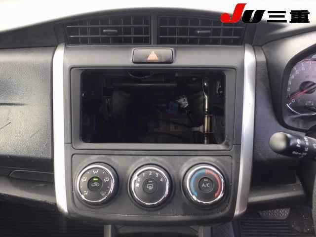 TOYOTA COROLLA FIELDER 2016