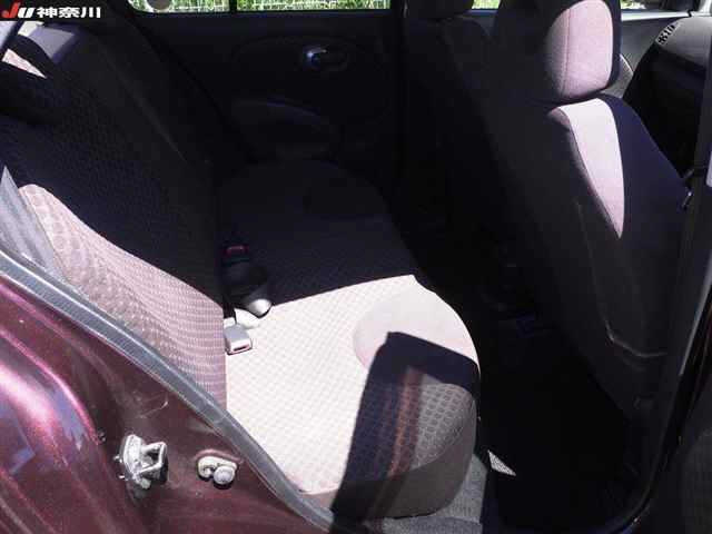 NISSAN MARCH 2010