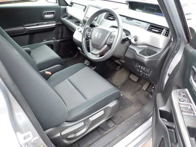 HONDA FREED 2018