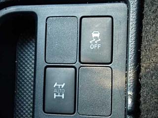 TOYOTA VITZ 2019