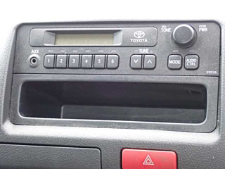 TOYOTA HIACE VAN 2016